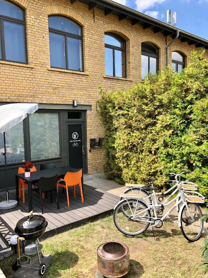 B3 - Bike & Bed Bitterfeld Apartment Exterior photo